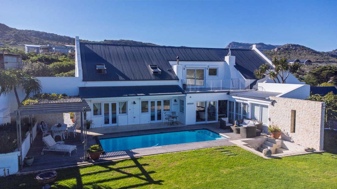 House in Crofters Valley, Cape Town, Western Cape 1 - 18270392