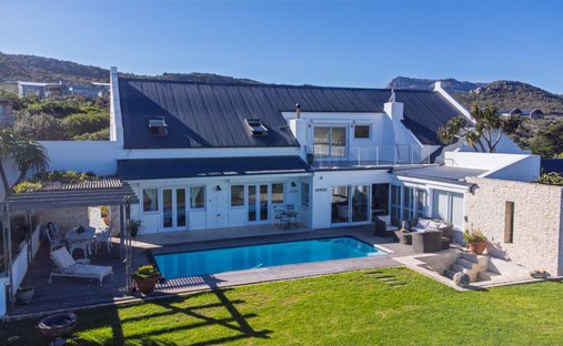 House in Cape Town, Western Cape, South Africa 1