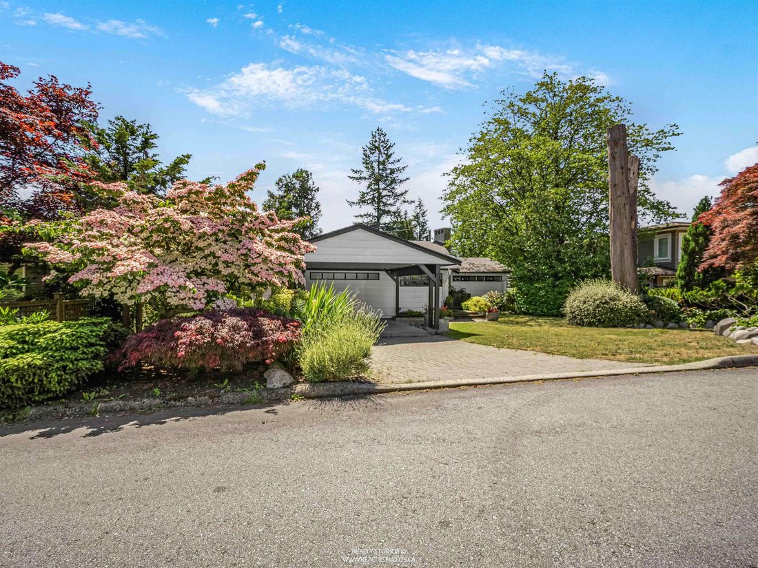 House in North Vancouver, British Columbia, Canada 2 - 18276598