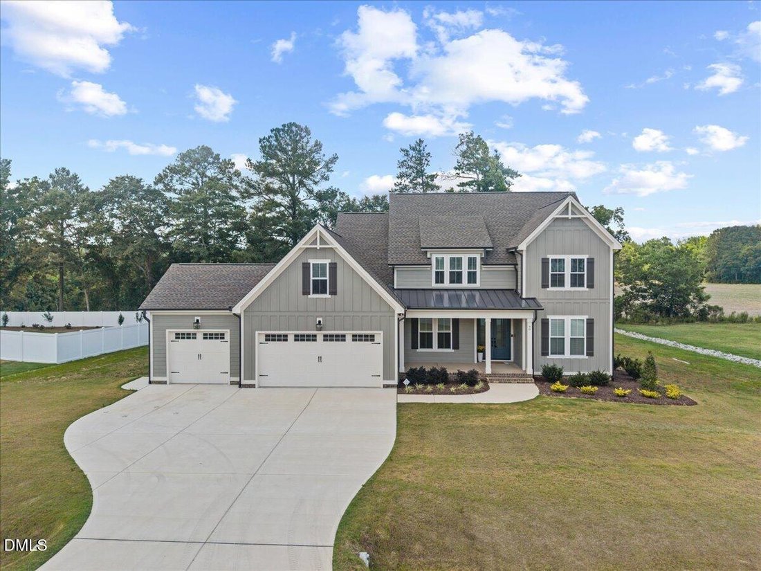 House in Holly Springs, North Carolina, United States 2 - 18270404