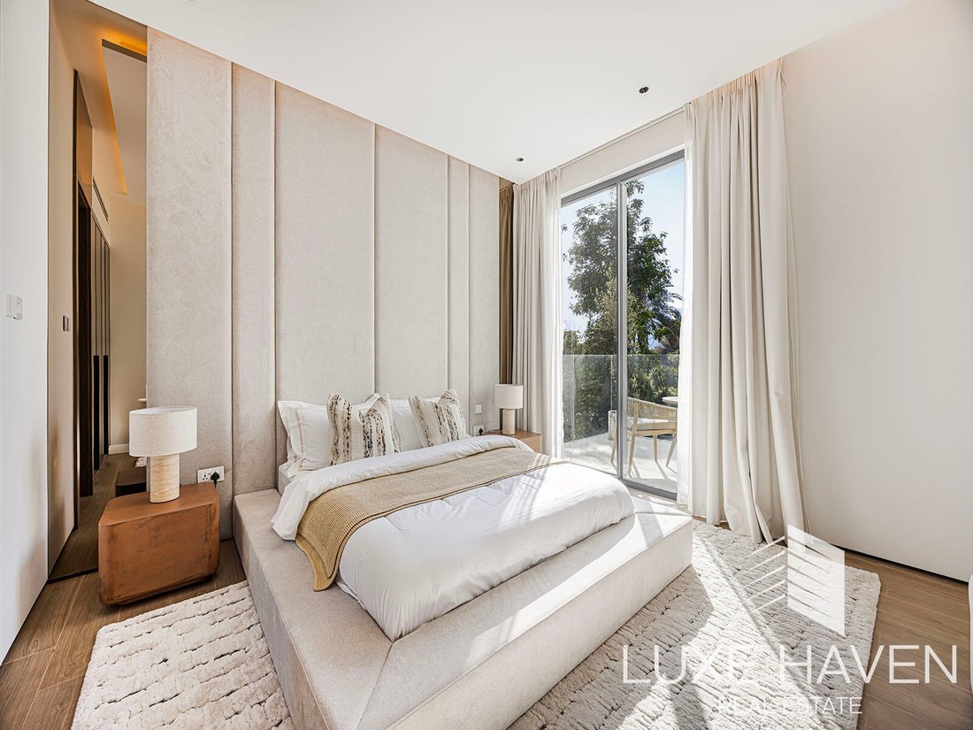 Villa in Jumeirah Islands / Juzur Jumeirah, Dubai, United Arab Emirates 5 - 18276016
