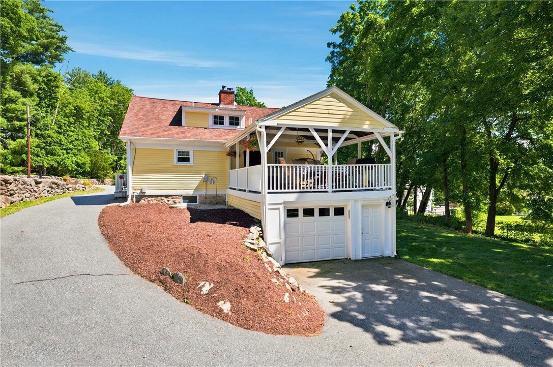 House in North Smithfield, Rhode Island, United States 2 - 18273171
