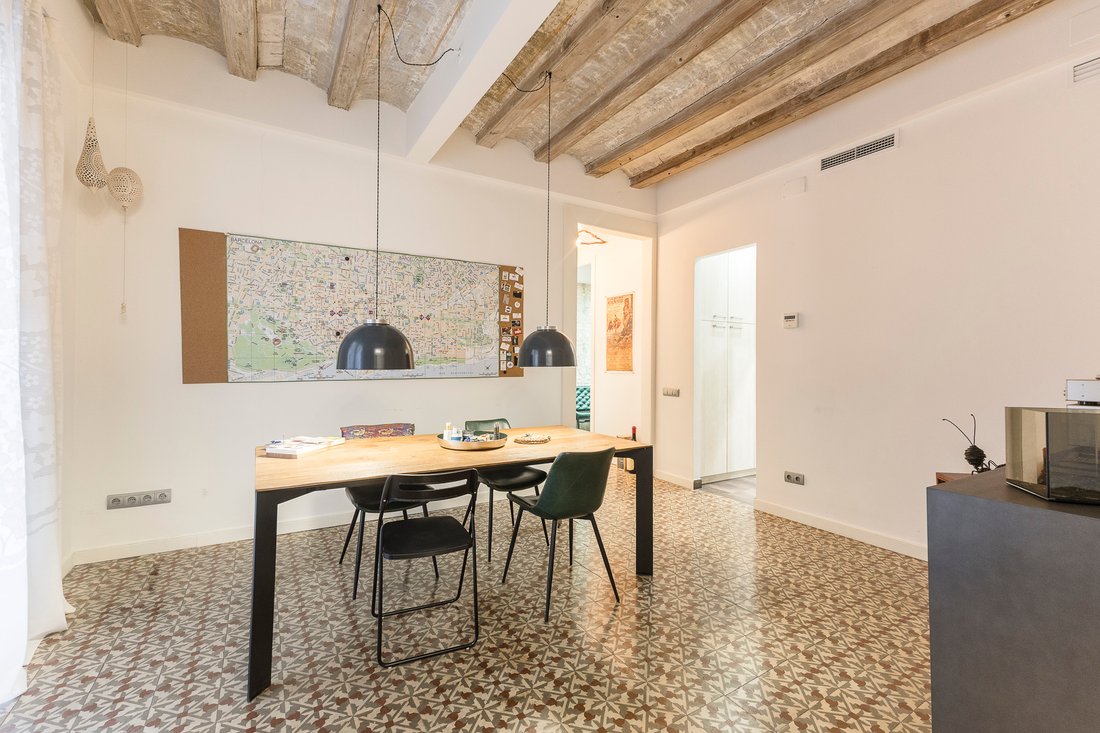 Apartment in Ciutat Vella, Barcelona, Spain 5 - 18274052