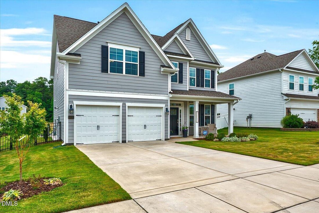 House in Apex, North Carolina, United States 1 - 18270409