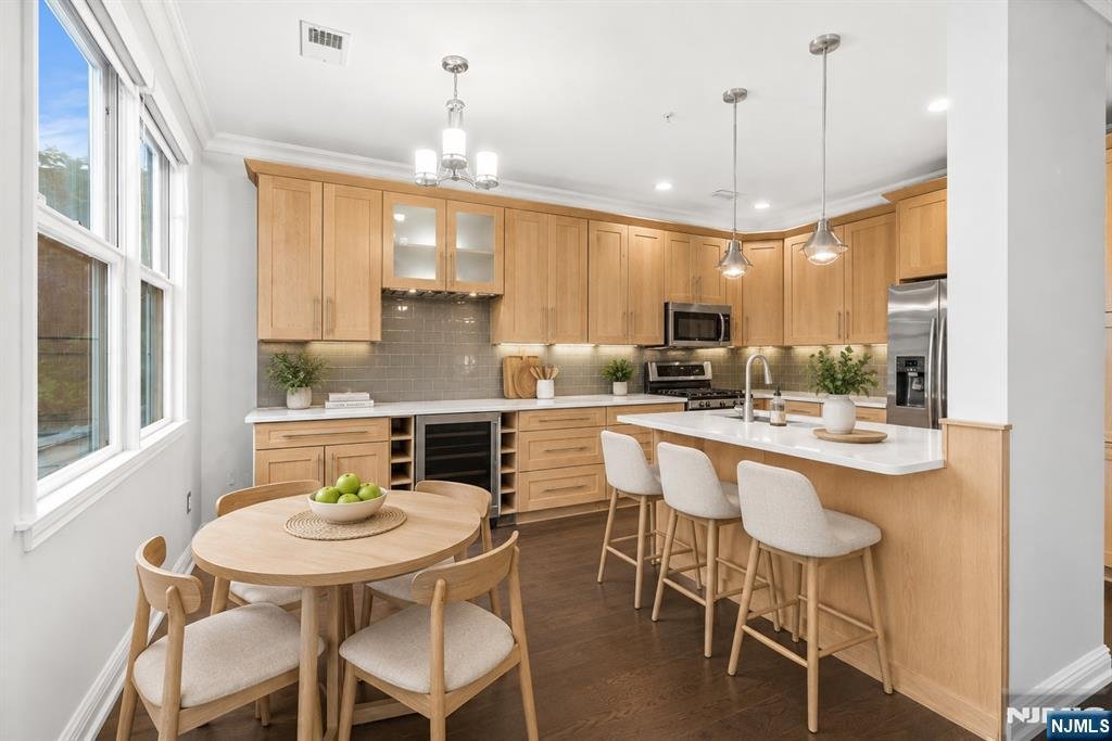 Townhouse in Guttenberg, New Jersey, United States 1 - 18274695