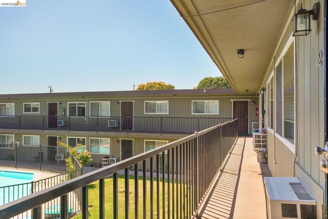Antioch, California, United States 5 - 18274450