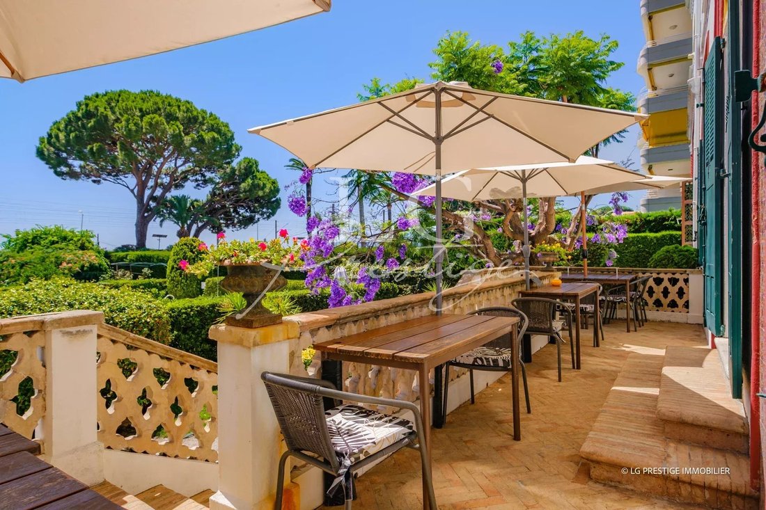 Villa in Cannes, Provence-Alpes-Côte d'Azur, France 4 - 18275578
