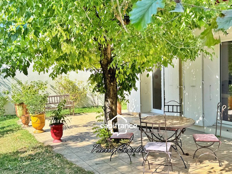 House in Bron, Auvergne-Rhône-Alpes, France 2 - 17521072