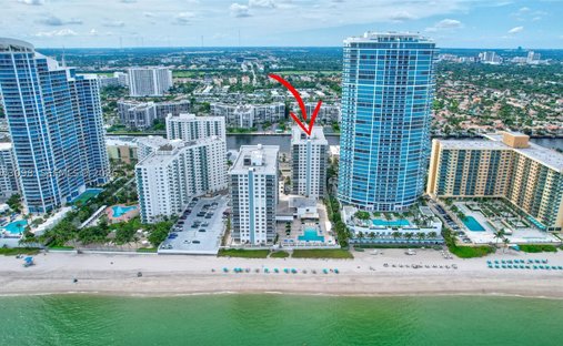 Condo in Hollywood, Florida, United States 1