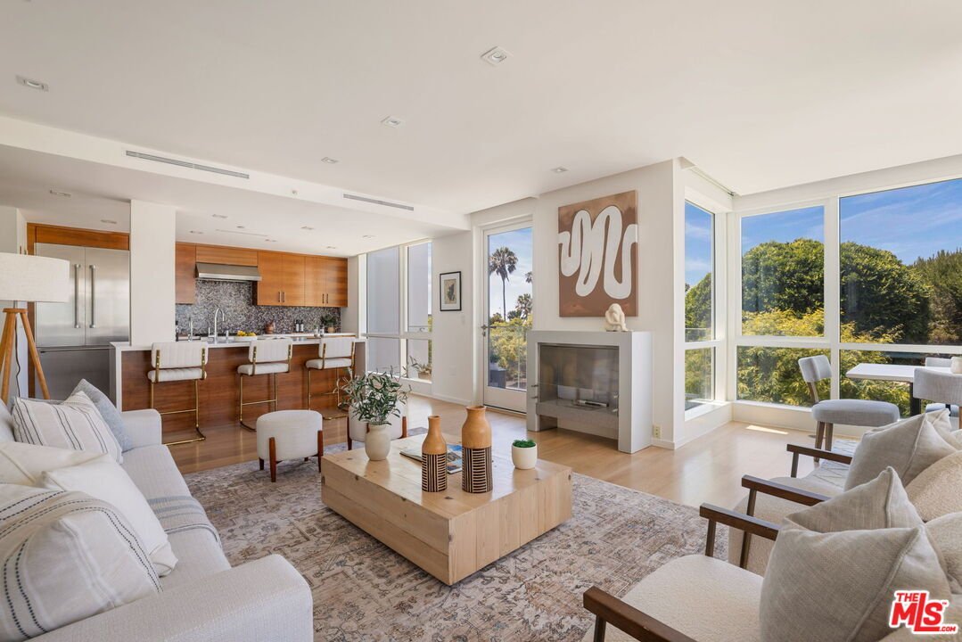 Condo in Santa Monica, California, United States 5 - 18271692