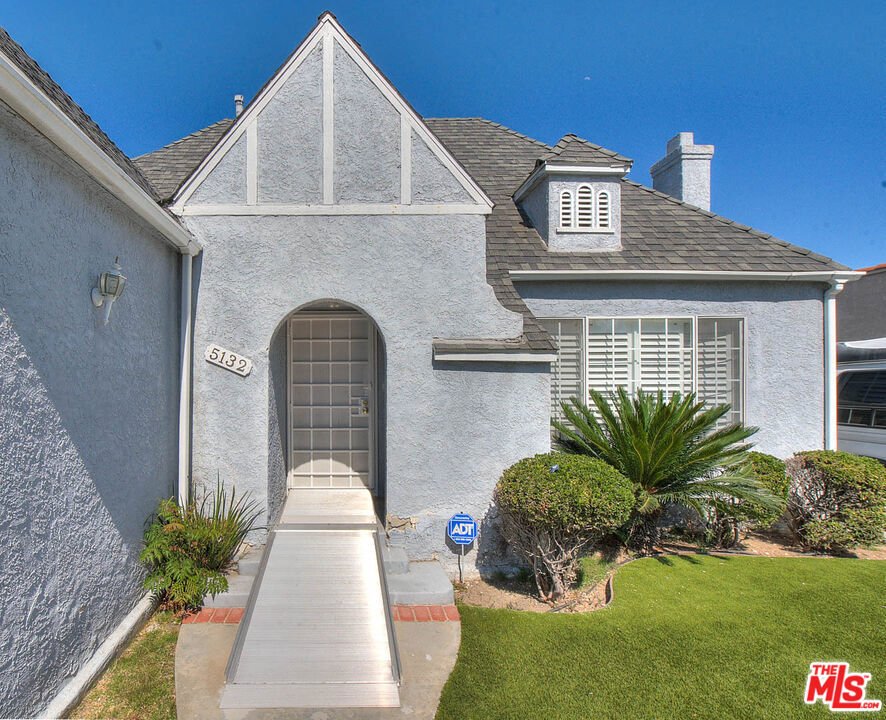 House in Los Angeles, California, United States 3 - 18046701