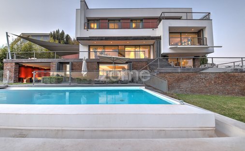 Haus in Oeiras und Sao Juliao da Barra, Paco de Arcos und Caxias, Lissabon, Portugal 1