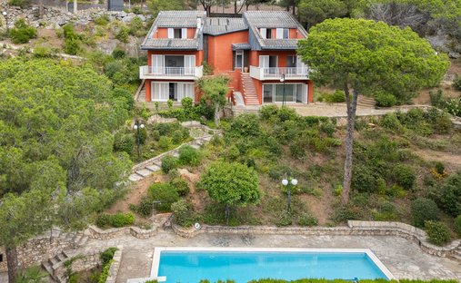 House in Cabrils, Catalonia, Spain 1