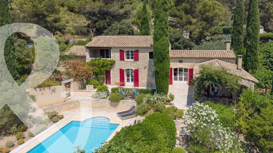 House in Les Baux-de-Provence, Provence-Alpes-Côte d'Azur, France 3 - 15997313
