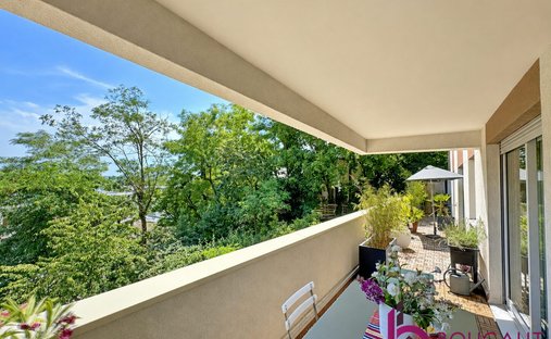 Apartment in Wallon, Le Plessis-Robinson, France 1