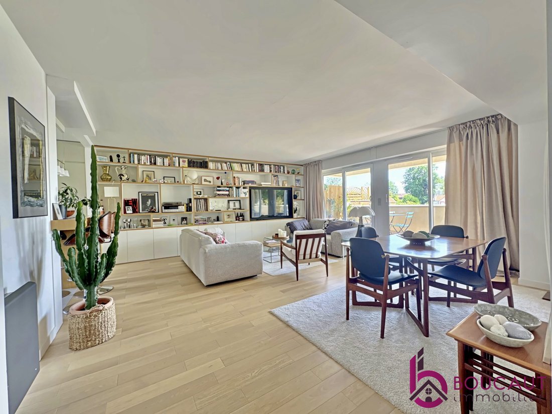 Apartment in Wallon, Le Plessis-Robinson, France 3 - 18276375