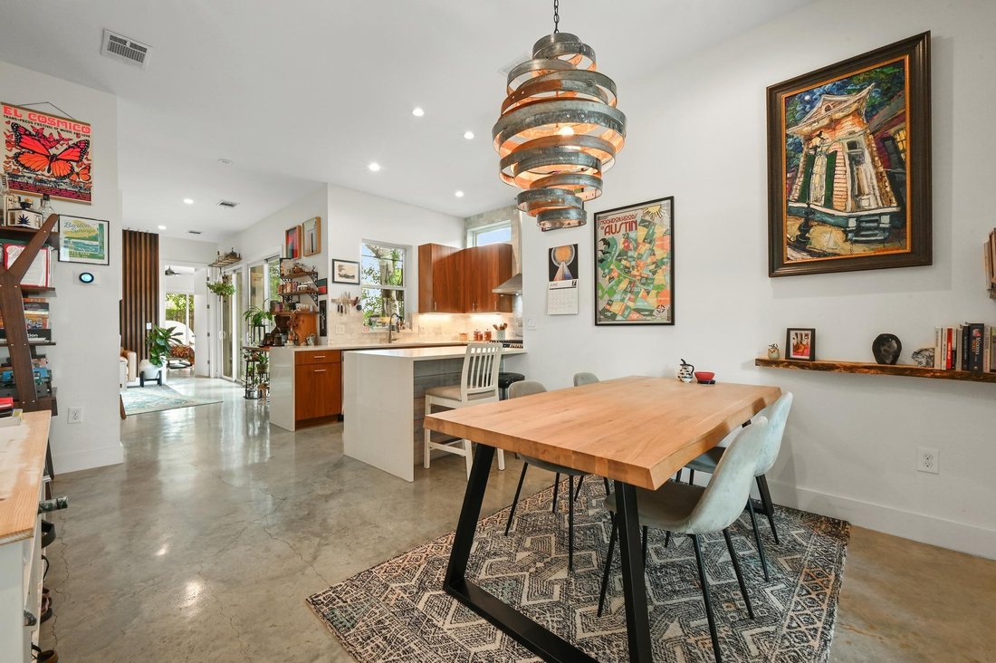 Townhouse in Austin, Texas, United States 1 - 18274389