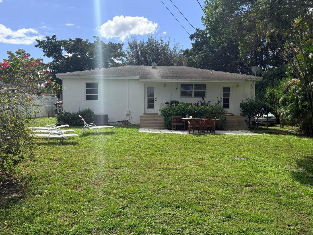 House in West Palm Beach, Florida, United States 4 - 18275215