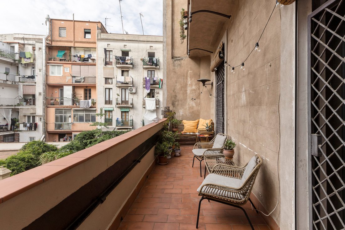 Apartment in Ciutat Vella, Barcelona, Spain 2 - 18274052
