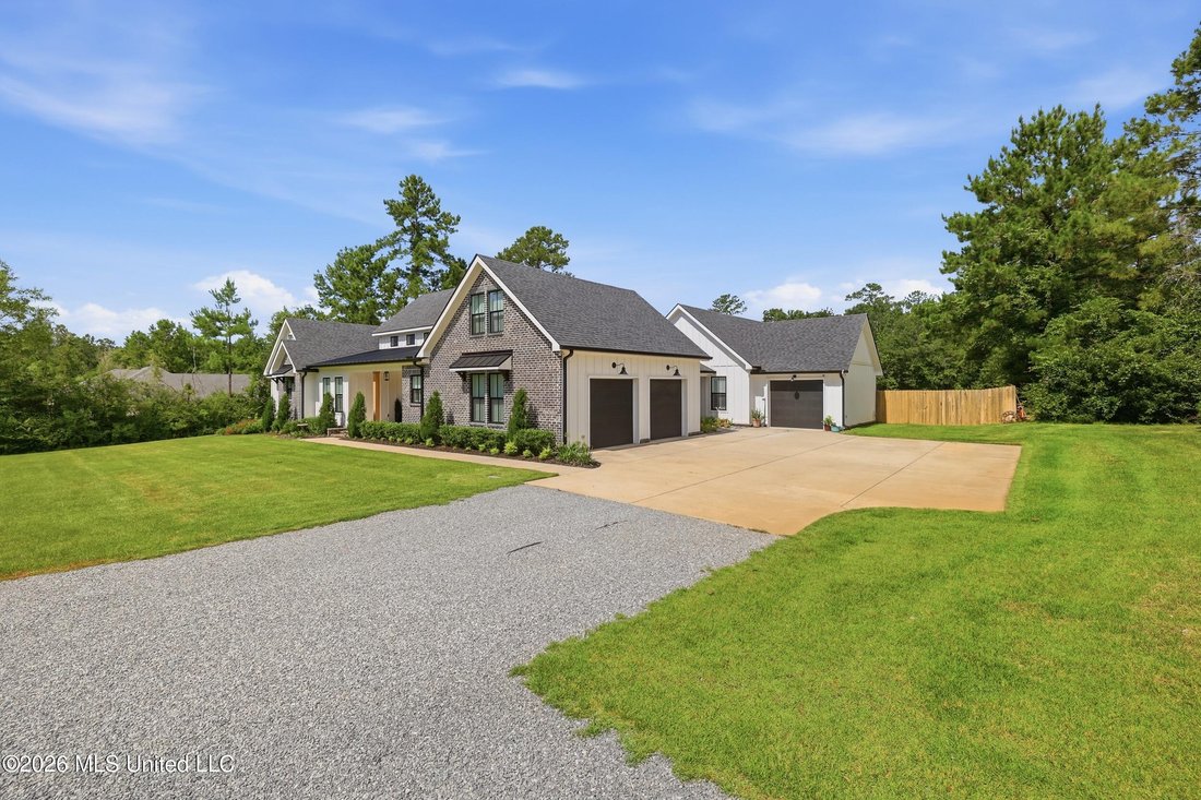 House in Saucier, Mississippi, United States 3 - 18273704