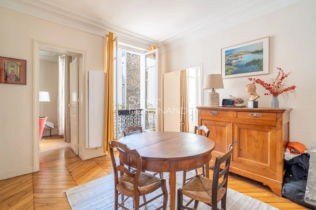 Apartment in Batignolles-Cardinet, Paris 17e Arrondissement, Paris 5 - 18271852