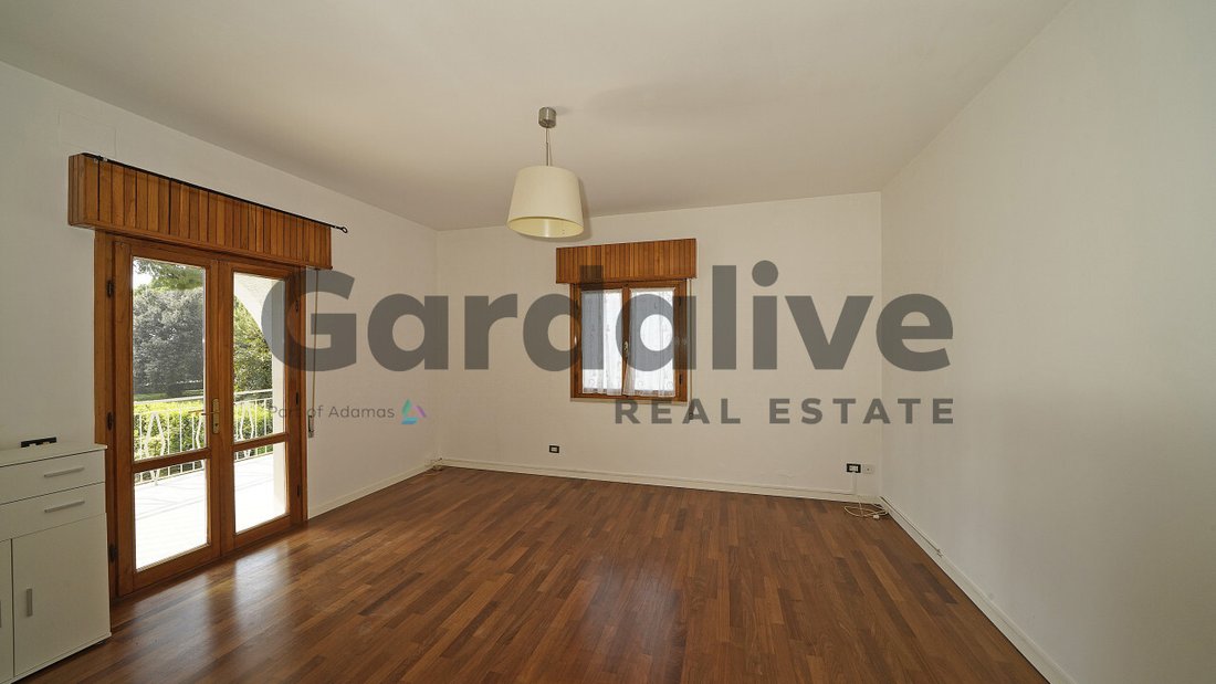 Villa in Hill Zone, Padenghe sul Garda, Lombardy 2 - 18275746