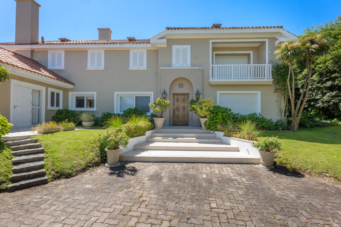 House in Punta del Este, Maldonado Department, Uruguay 3 - 18275533