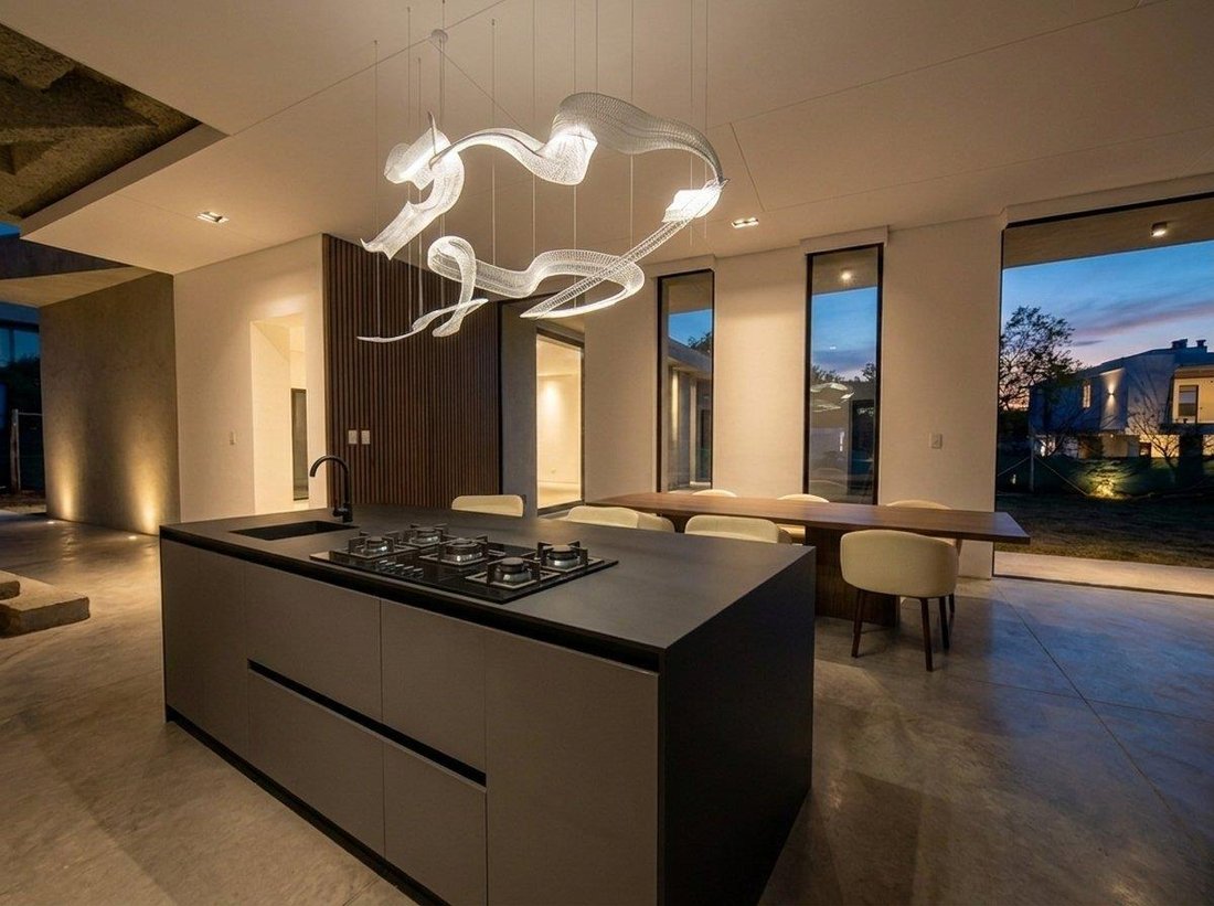 House in Halfway House Estate, Gauteng, South Africa 3 - 18270389