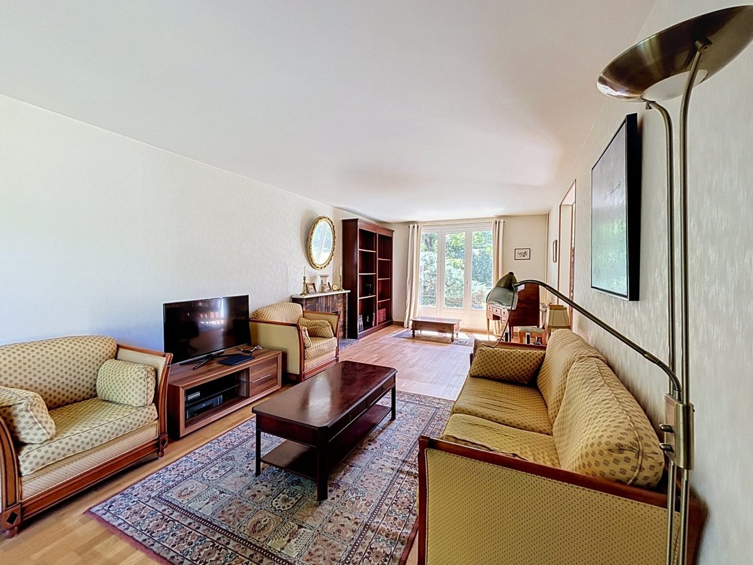 House in Bas Buc, Buc, France 4 - 18276372
