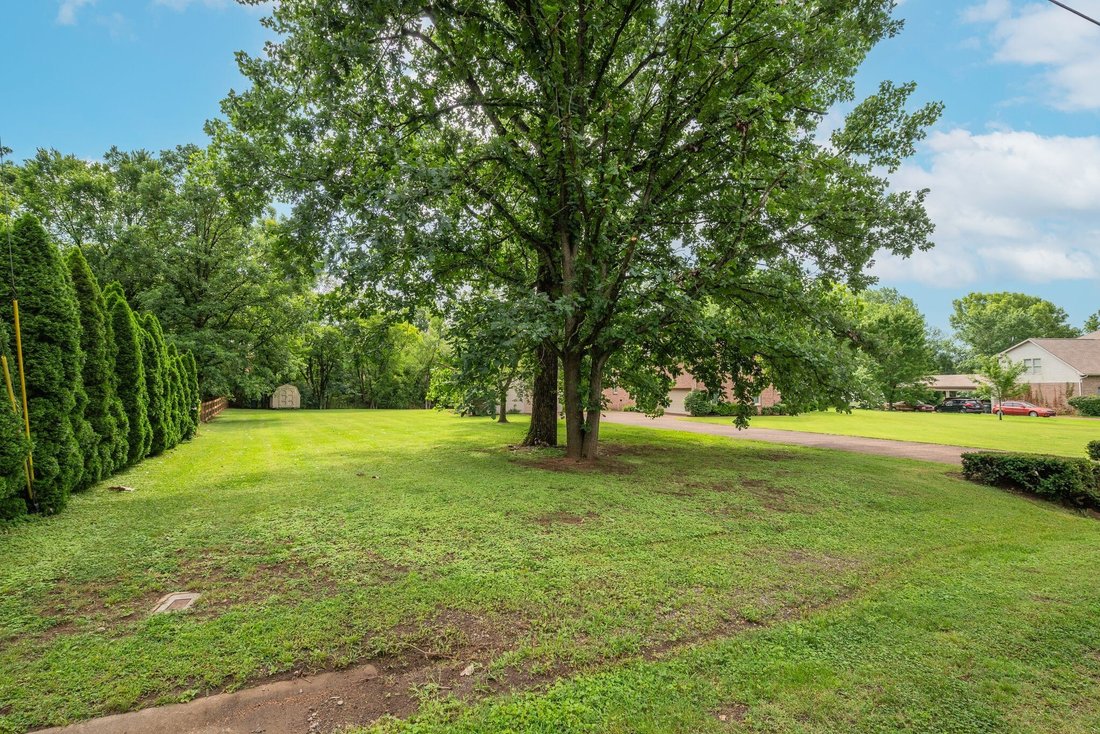 House in Nashville, Tennessee, United States 1 - 18271238