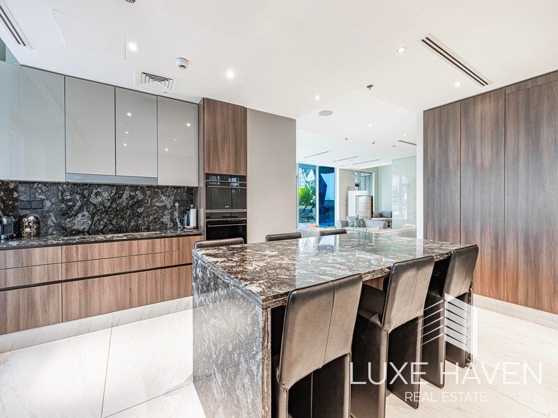 Villa in Business Bay, Dubai, United Arab Emirates 5 - 18276527
