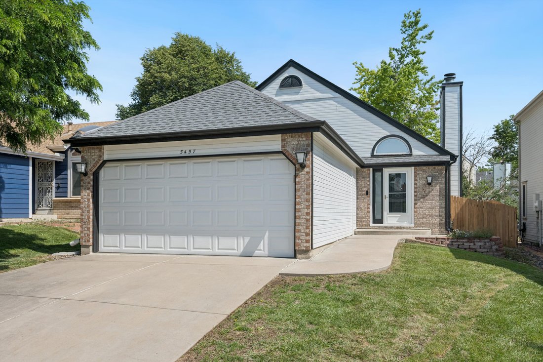 House in Broomfield, Colorado, United States 2 - 18272119