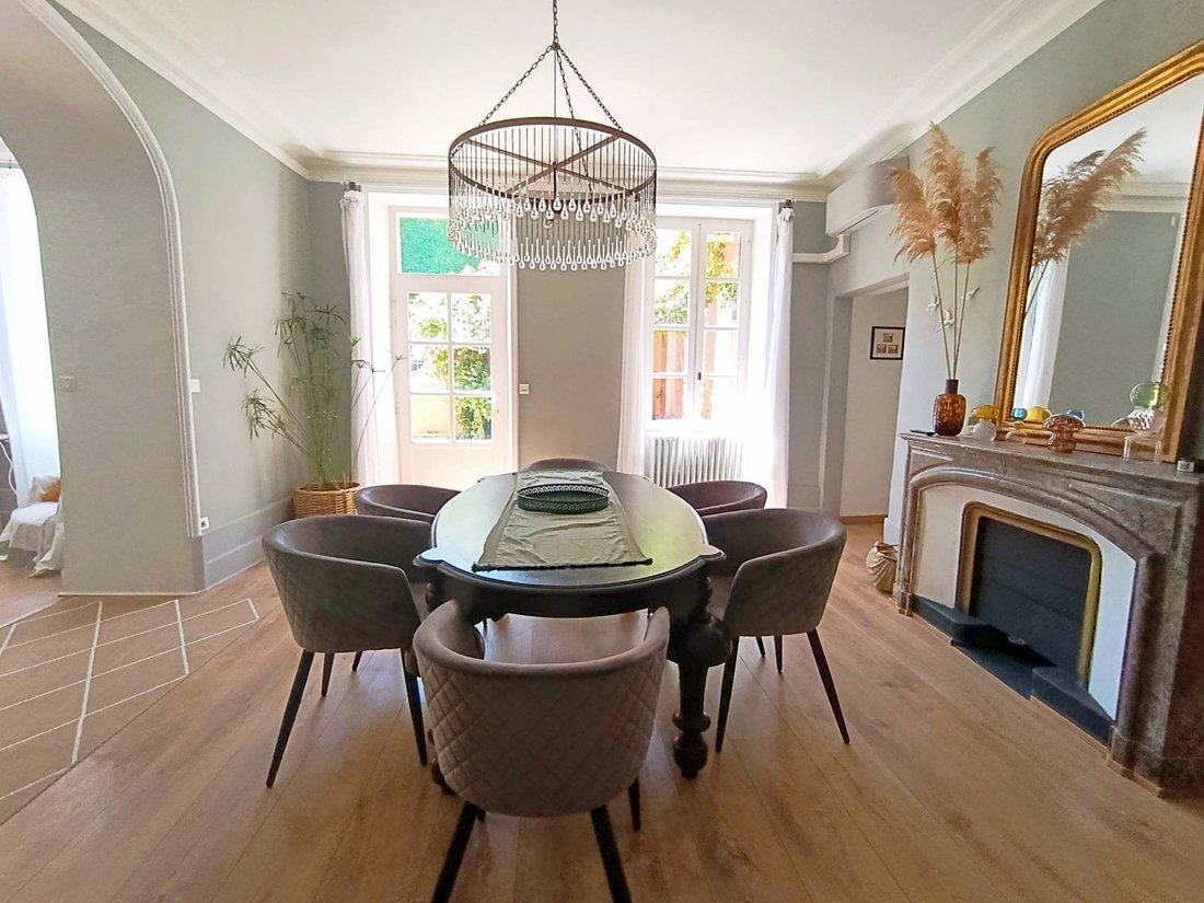 Townhouse in Ville-Basse, Montelimar, France 4 - 18271056
