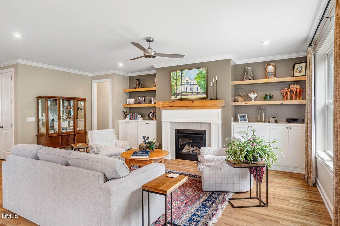 Casa en Chapel Hill, Carolina del Norte, Estados Unidos 2 - 18274814