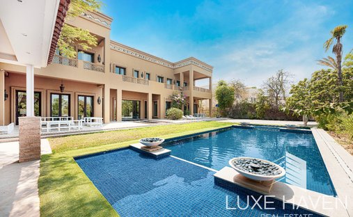 Villa in Dubai, Dubai, United Arab Emirates 1