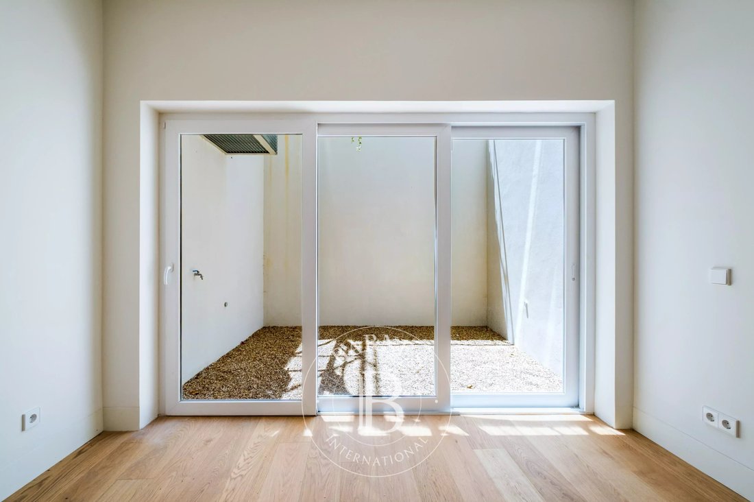 Apartment in Santo Antonio, Lisbon, Portugal 3 - 18272083