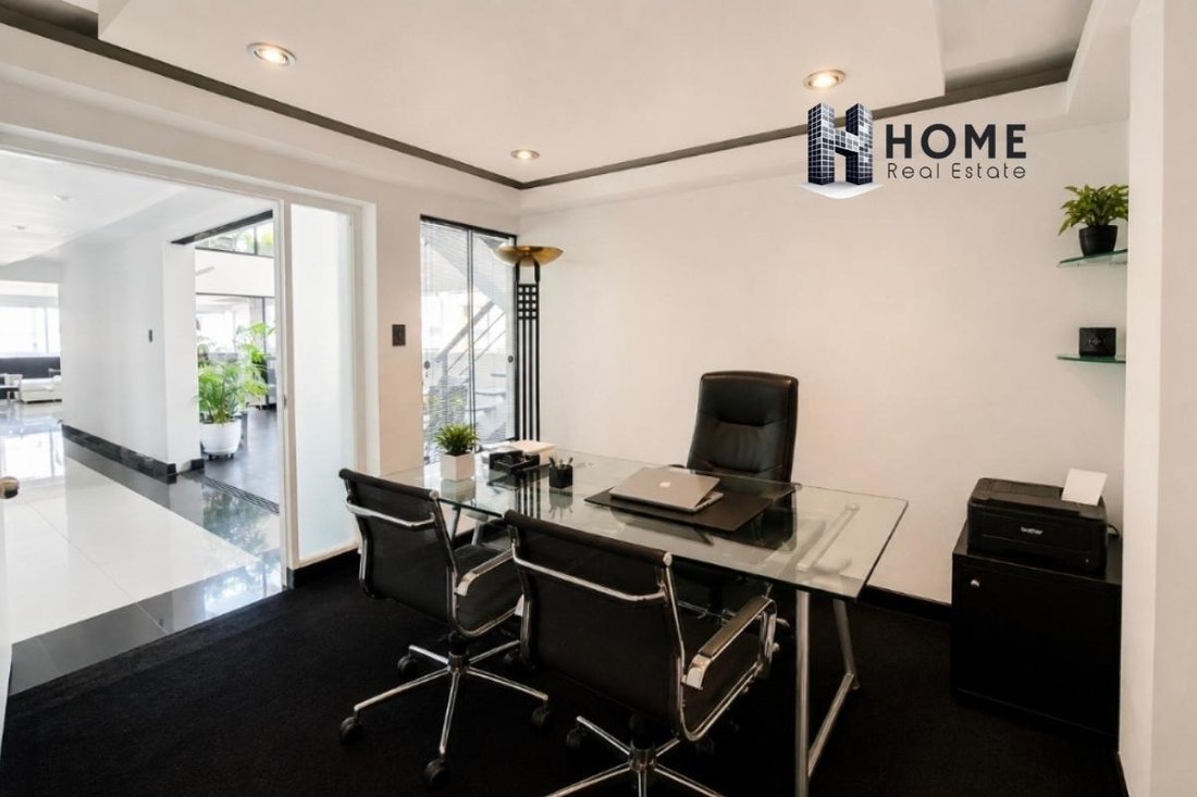 Apartment in Lima, Belarus 4 - 18272683