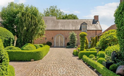House in Berlare, Flanders, Belgium 1