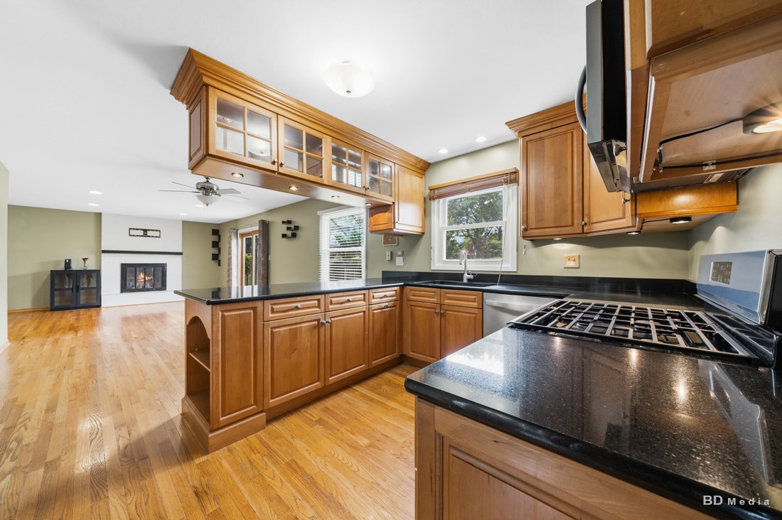 House in Schaumburg, Illinois, United States 4 - 18273904