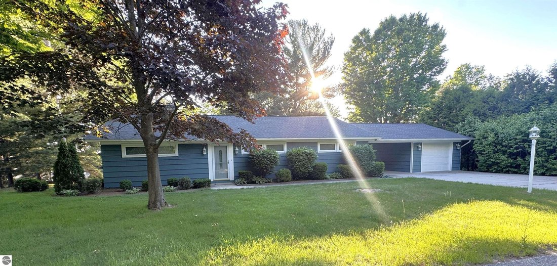 House in Traverse City, Michigan, United States 2 - 18276203