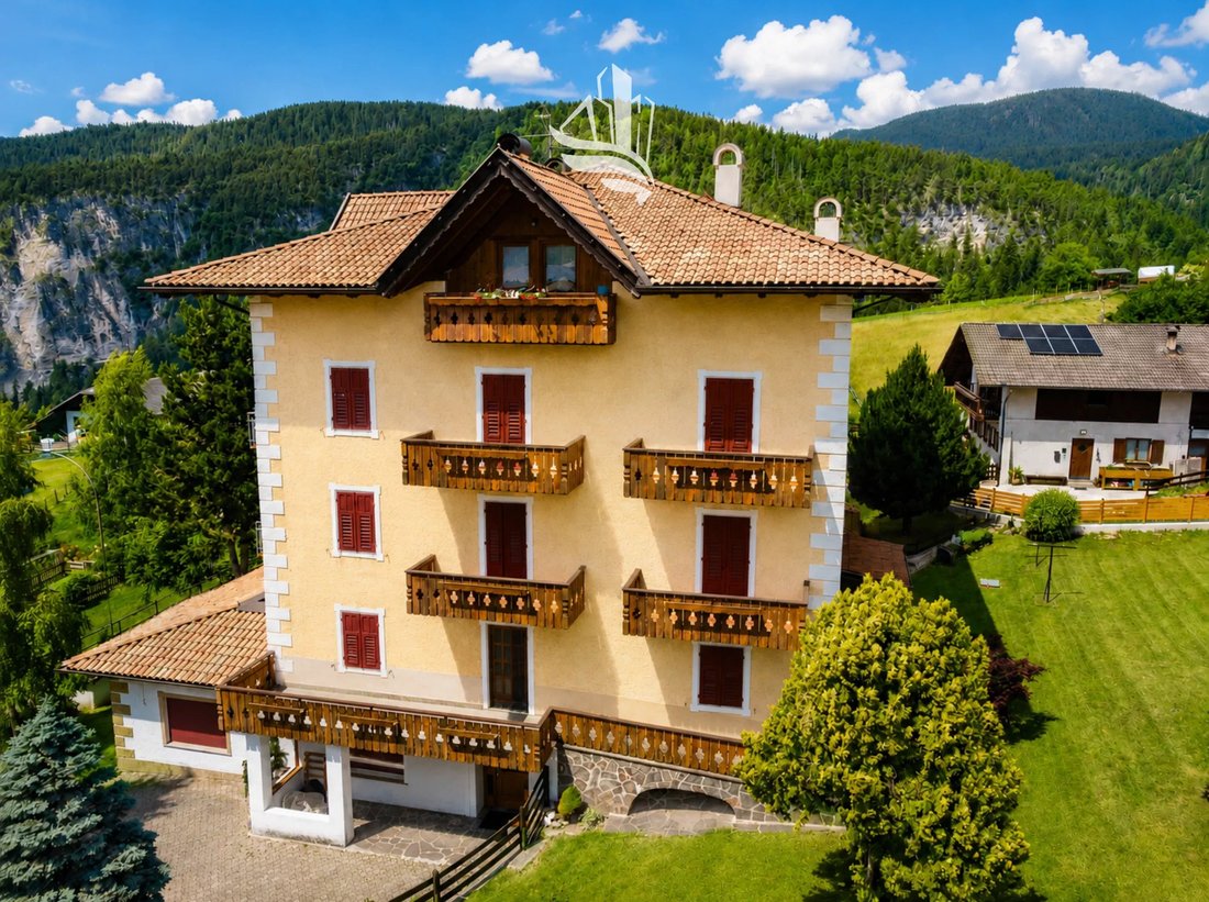 Borgo d'Anaunia, Trentino – Alto Adige/Südtirol, Italy 1 - 18272120