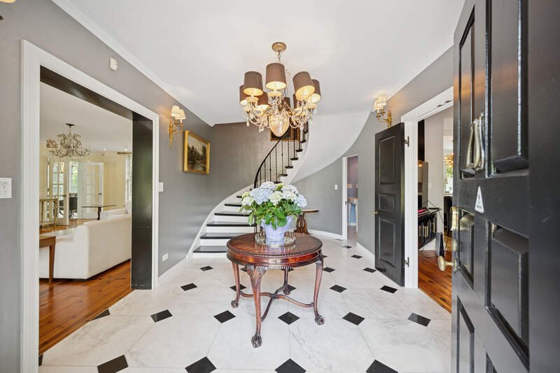 House in Winnetka, Illinois, United States 2 - 18276620
