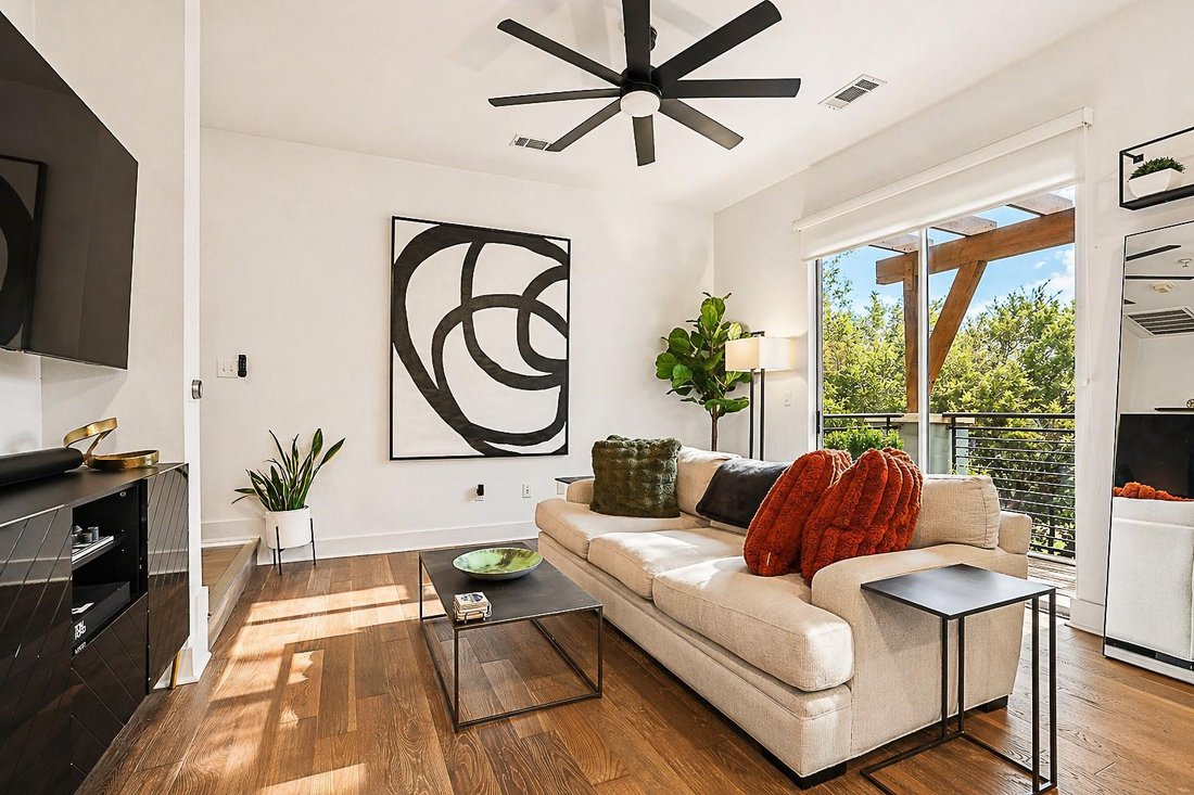 Condo in Austin, Texas, United States 1 - 18274368