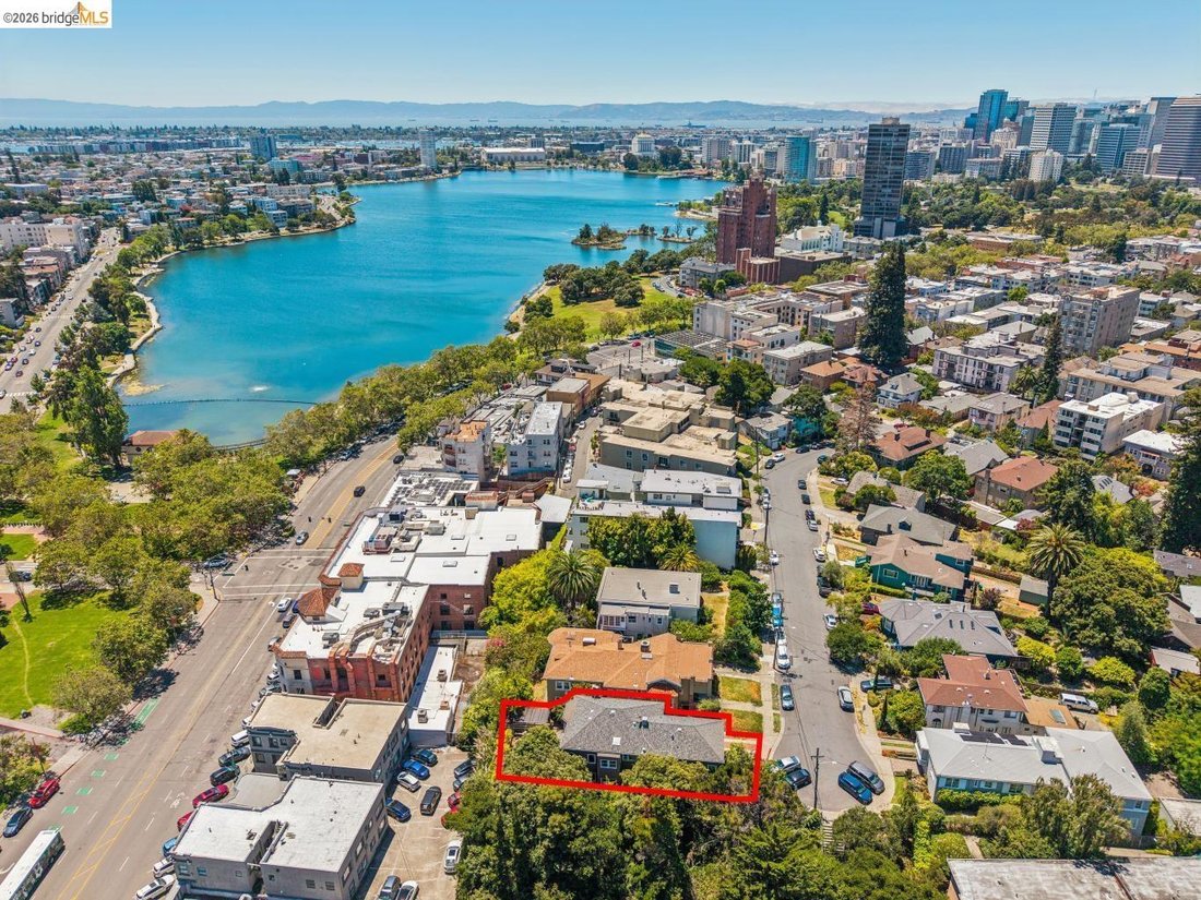 Apartment in Oakland, California, United States 3 - 18274498