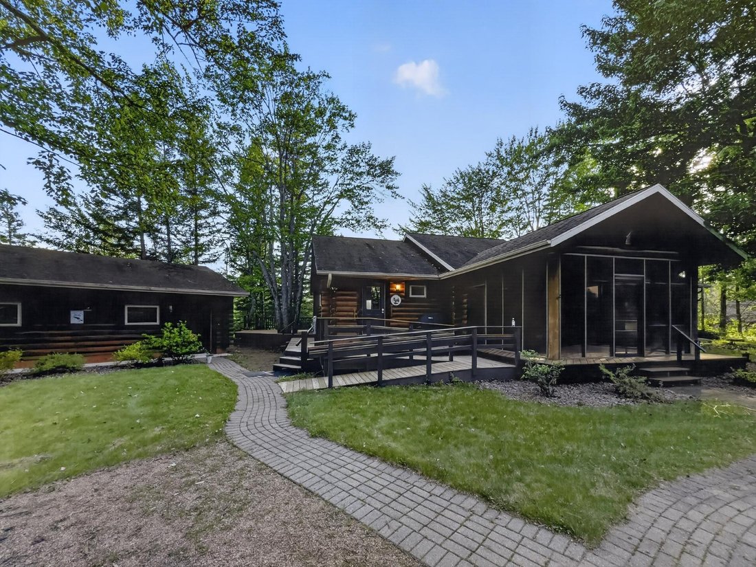 House in Eagle River, Wisconsin, United States 1 - 18272302