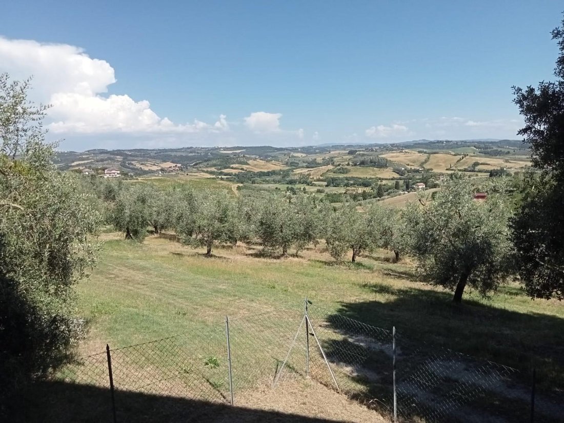 Villa in Historic Center, Empoli, Tuscany 1 - 18273316