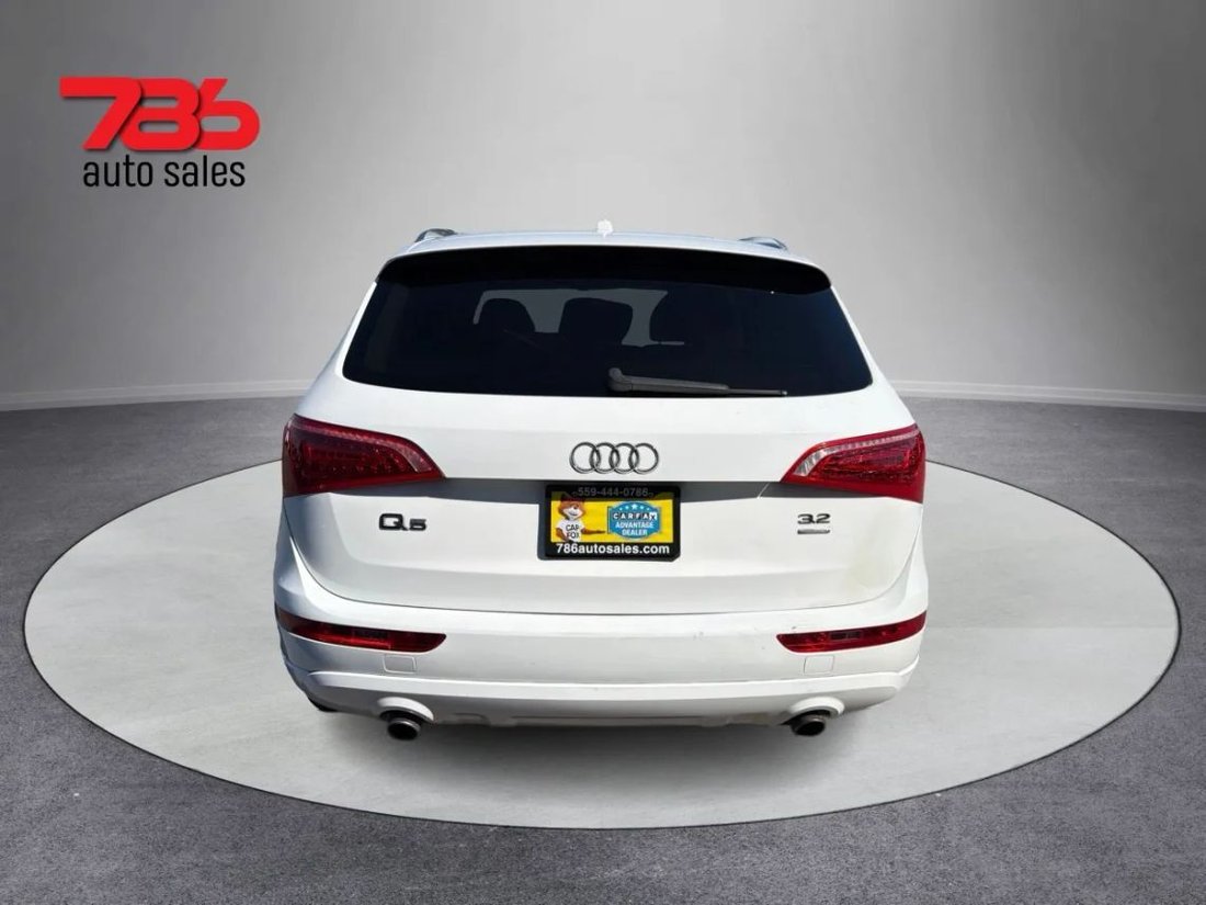 Suv in Fresno, CA, United States 4 - 18272279
