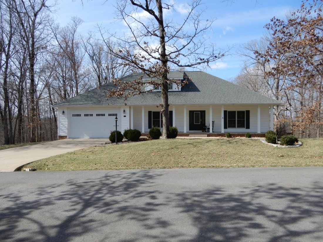 House in Grand Rivers, Kentucky, United States 1 - 18272996