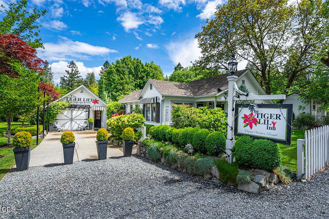 House in Applegate, Oregon, United States 2 - 18273123