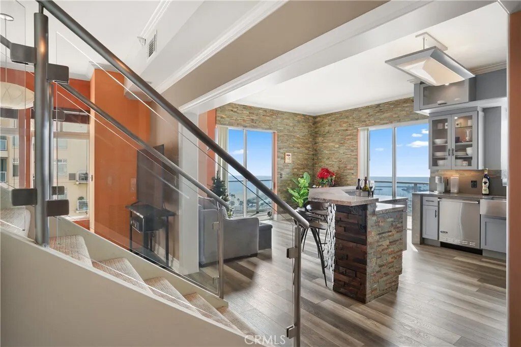 Condo in Signal Hill, California, United States 5 - 18271285